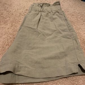 H&M green summer shorts